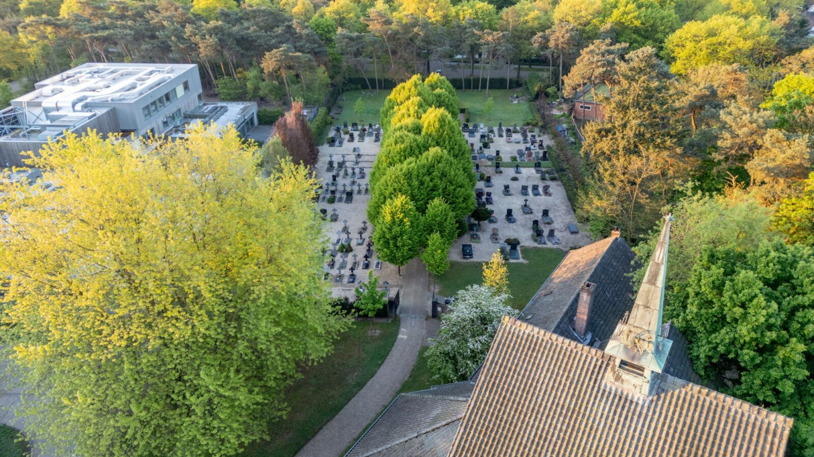 BEGRAAFPAATS DJI_0179 Maliskamp 3 kl