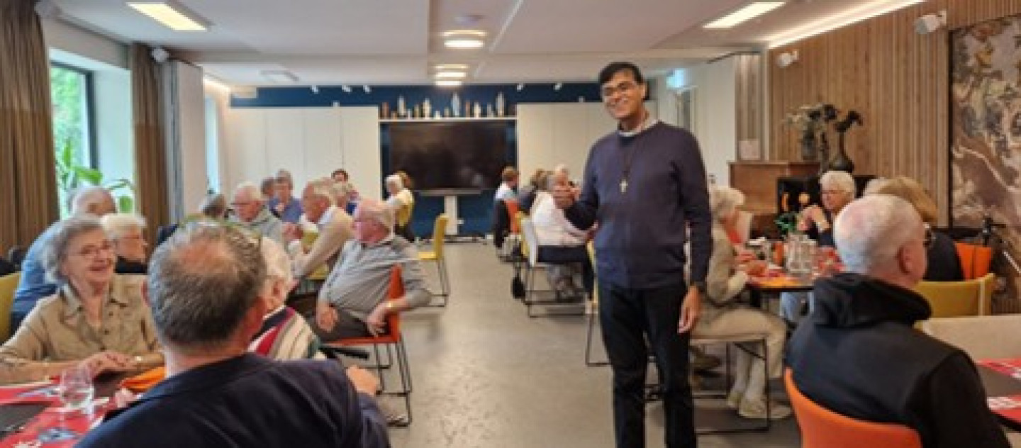 Avin nieuwe pastoor