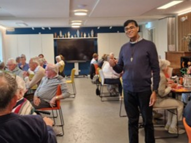 Avin nieuwe pastoor